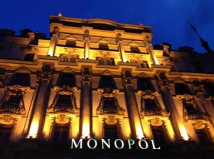 Hotel MONOPOL Luzern bei Nacht!